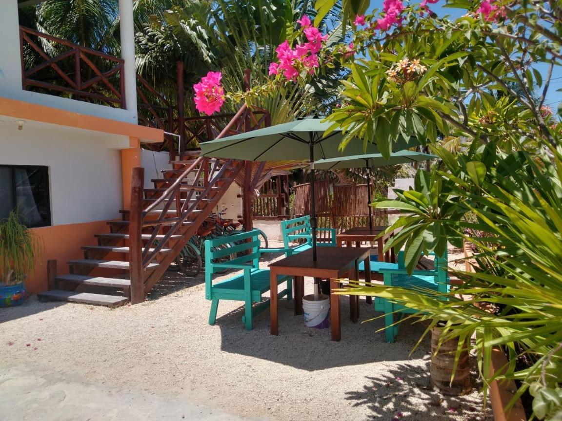 Posada Hondumar Holbox Hotel Exterior photo